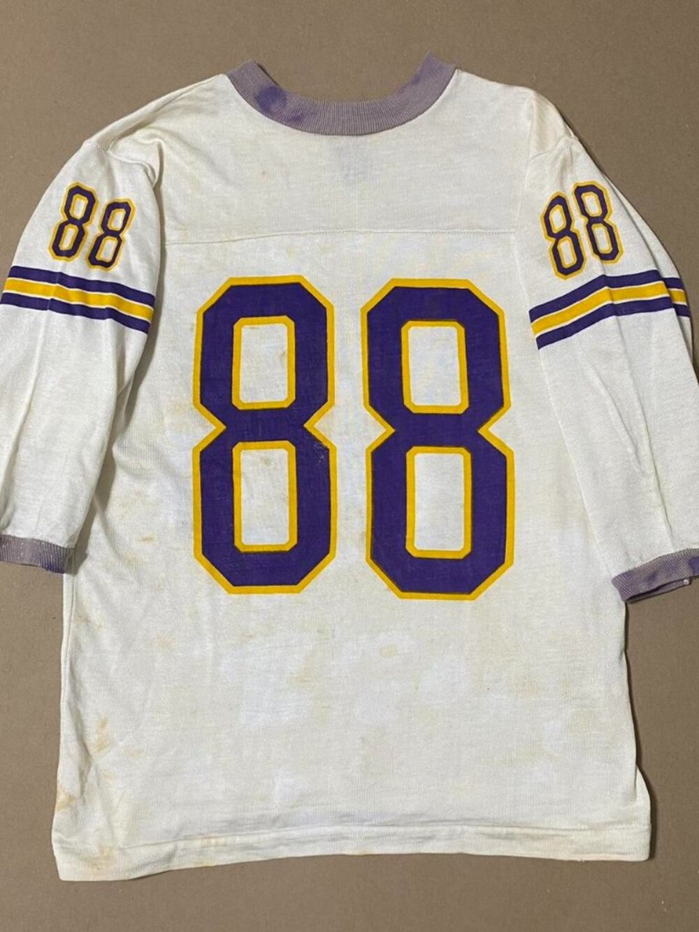 1970s football sportswear white purple and yellow NFL jersey tee